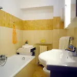 Tulipano Rosa Apartment *