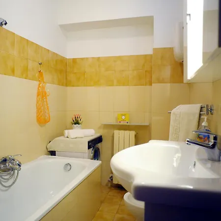 Tulipano Rosa Apartment *